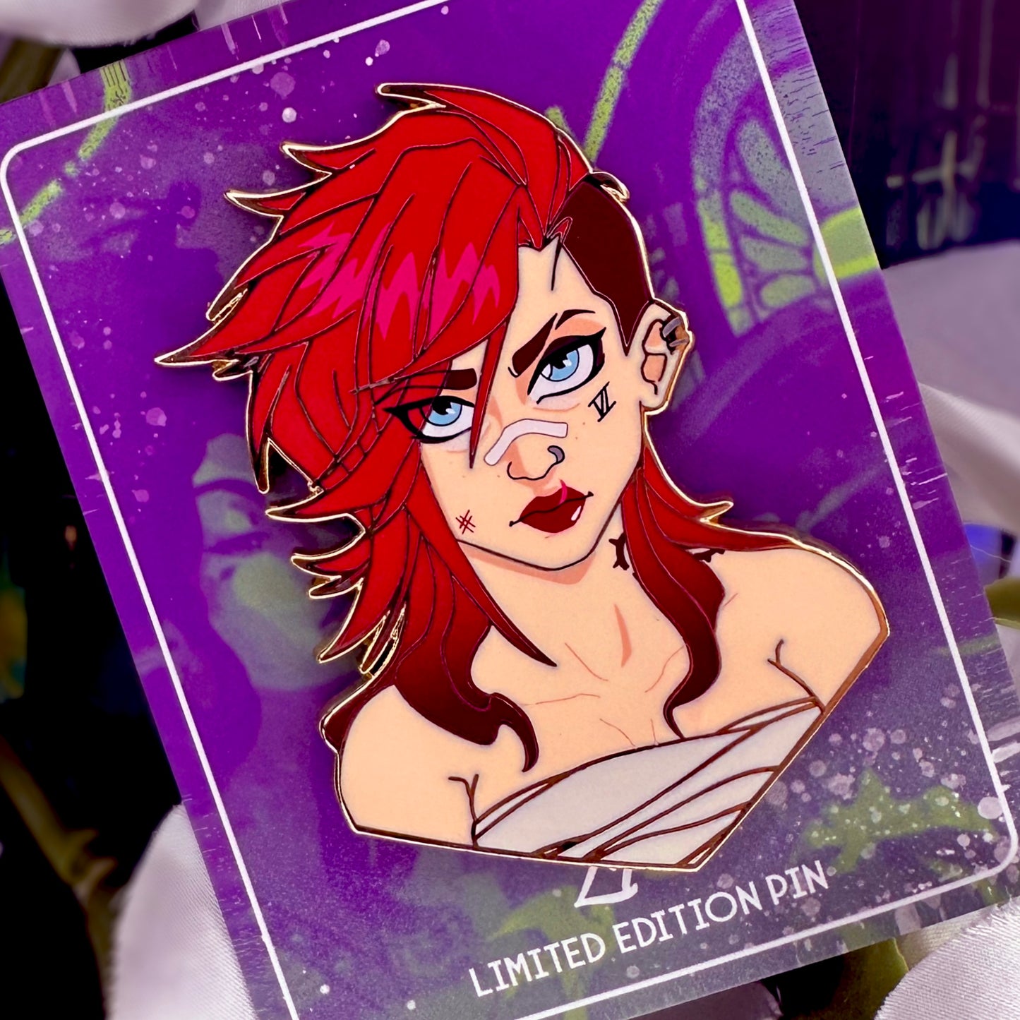 Arcane busts hard enamel pins [Vi, Jinx, Ekko]